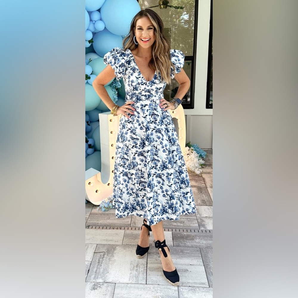 Abercrombie & Fitch Blue Floral Midi Dress